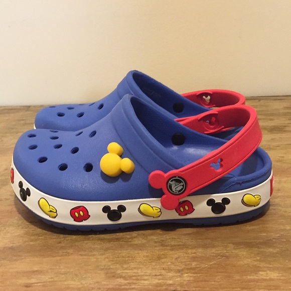 crocs mickey mouse light up